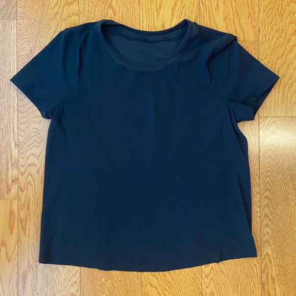 Lululemon Sunday Sprint Short Sleeve black top, size 2 - Picture 7 of 9